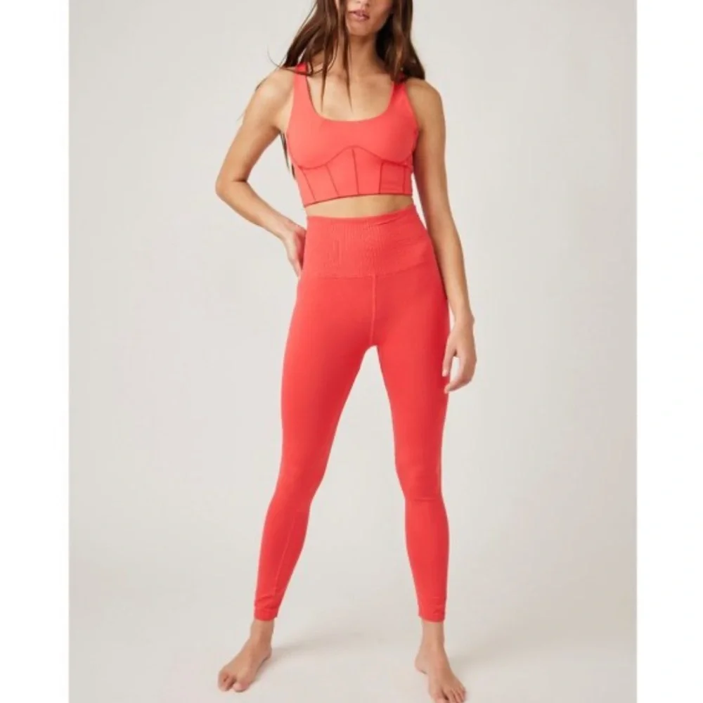 NWT Round Robbin bra by FP Movement from Free People in size XS_16